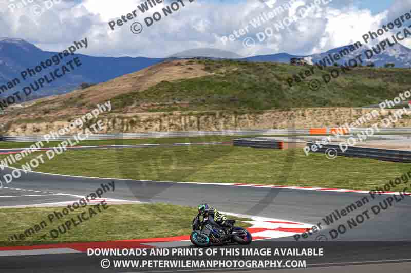 cadwell no limits trackday;cadwell park;cadwell park photographs;cadwell trackday photographs;enduro digital images;event digital images;eventdigitalimages;navarra;no limits trackdays;peter wileman photography;racing digital images;trackday digital images;trackday photos